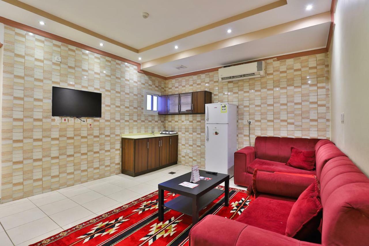 Oyo 273 Star Yanbu Hotel Suites Екстериор снимка