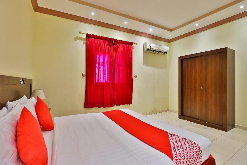 Oyo 273 Star Yanbu Hotel Suites Екстериор снимка